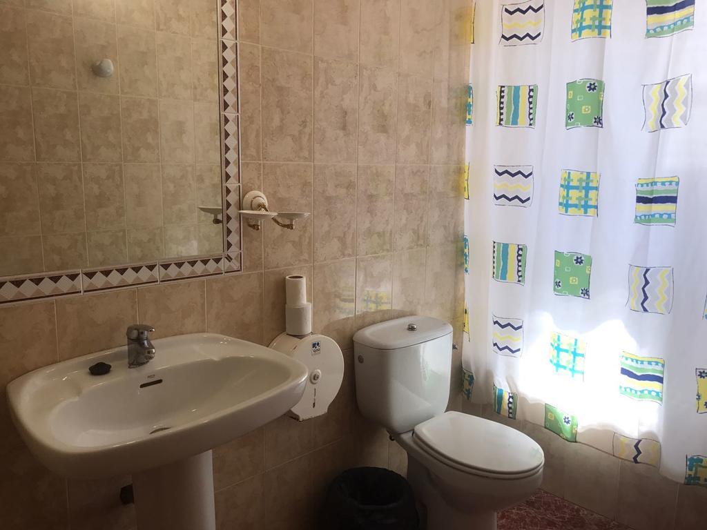 מאירנה דל אלקור Hostal Bar San Pedro מראה חיצוני תמונה